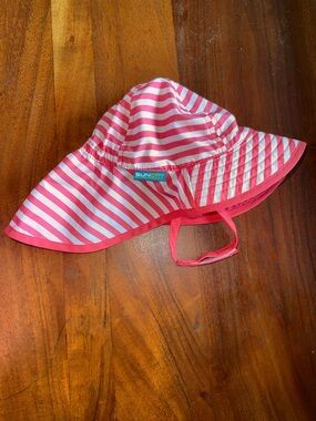 Sunday Coral and White Striped Sun Visor